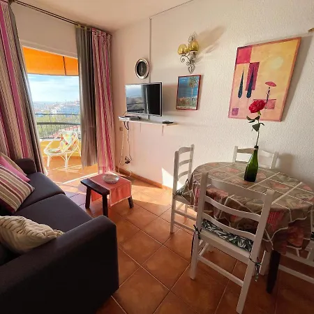 Torres Del Sol Apartment